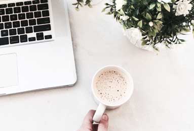 篮球盛宴：火箭与活塞激战正酣，活塞队顽强反击！